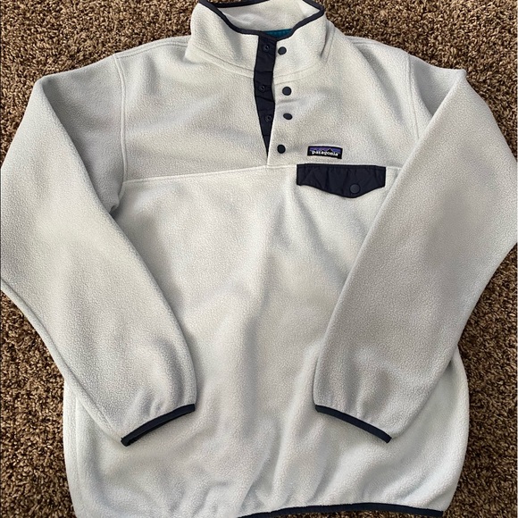Patagonia Sweaters - BEAUTIFUL Patagonia